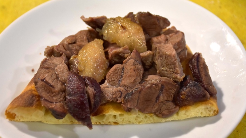 Uykuyu bölen lezzetler: Büryan kebabı ve avşor çorbası