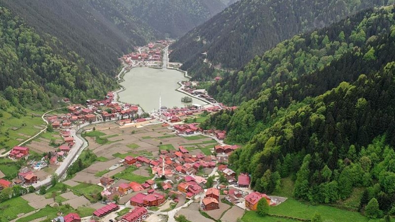 Uzungöl'de Kovid-19 sessizliği yaşanıyor