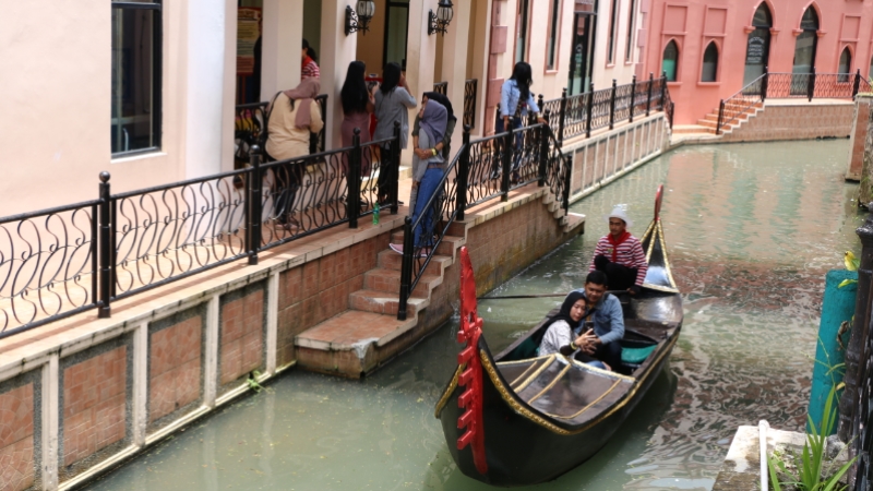 Endonezya'da 'Küçük Venedik'e yoğun ilgi