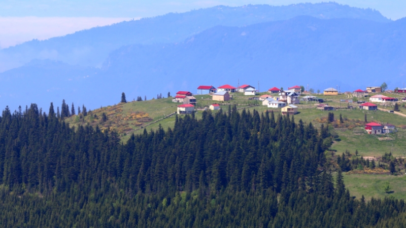 Karadeniz yaylaları muhteşem manzaraları ile ziyaretçilerini bekliyor