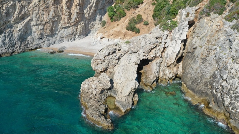 Korsanların gizli üssü Karamağara turizm merkezi olacak