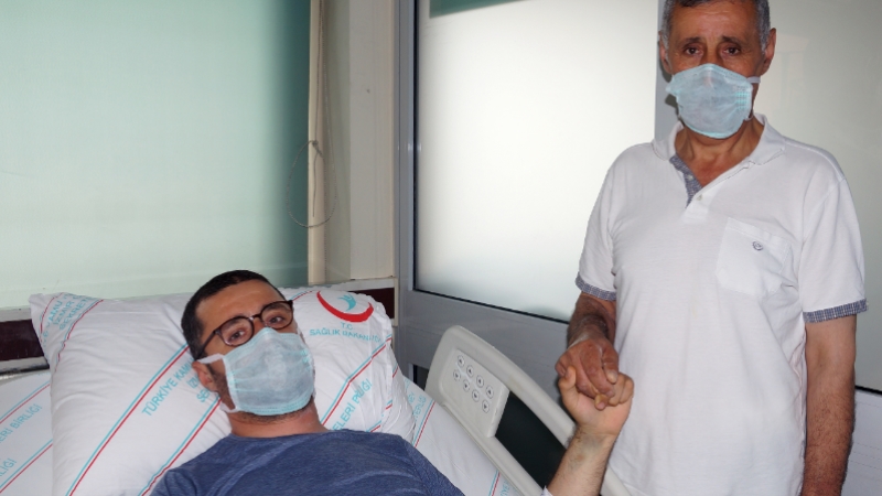 Babadan oğluna en anlamlı hediye