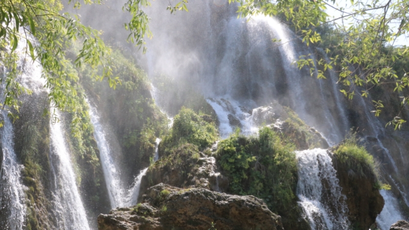 Sıcaktan bunalanların adresi: Girlevik Şelalesi