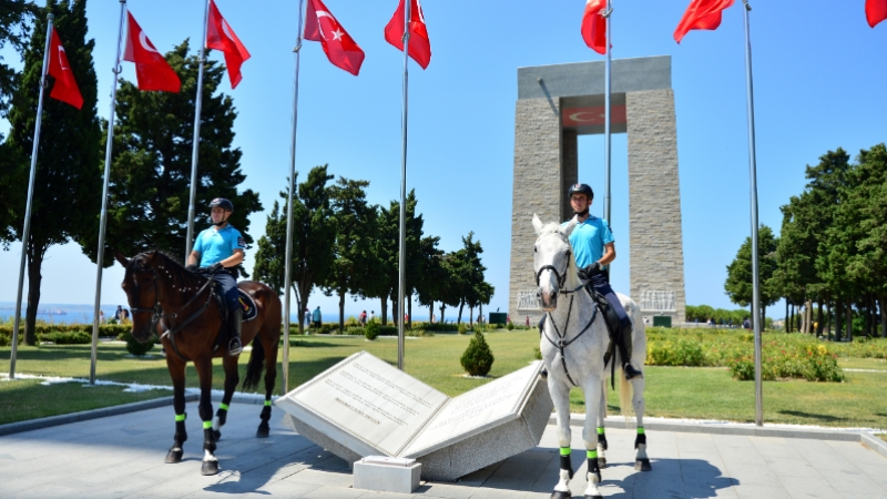 Tarihi yarımadanın atlı timi yaz mesaisinde