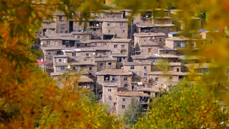 Hizan sonbahar renklerine büründü